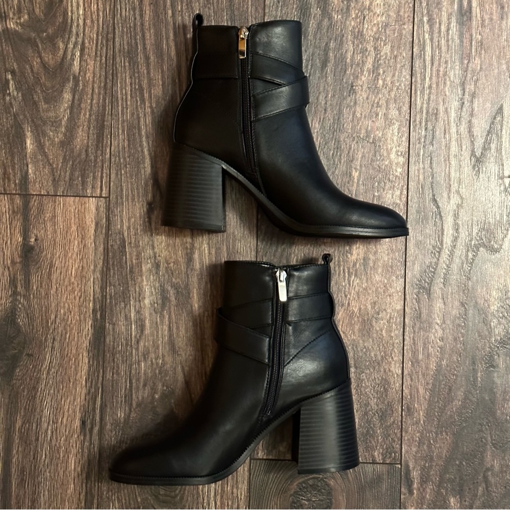 NWOT Black Nine West healed boots size 7.5 - Picture 10 of 11